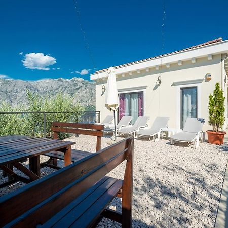 Stoliva Residence With Infinity Pool Kotor Exterior foto